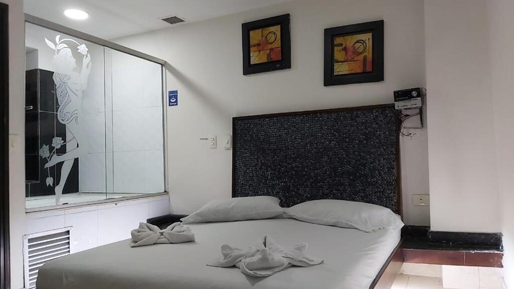 Hotel Marat Medellín Eksteriør bilde