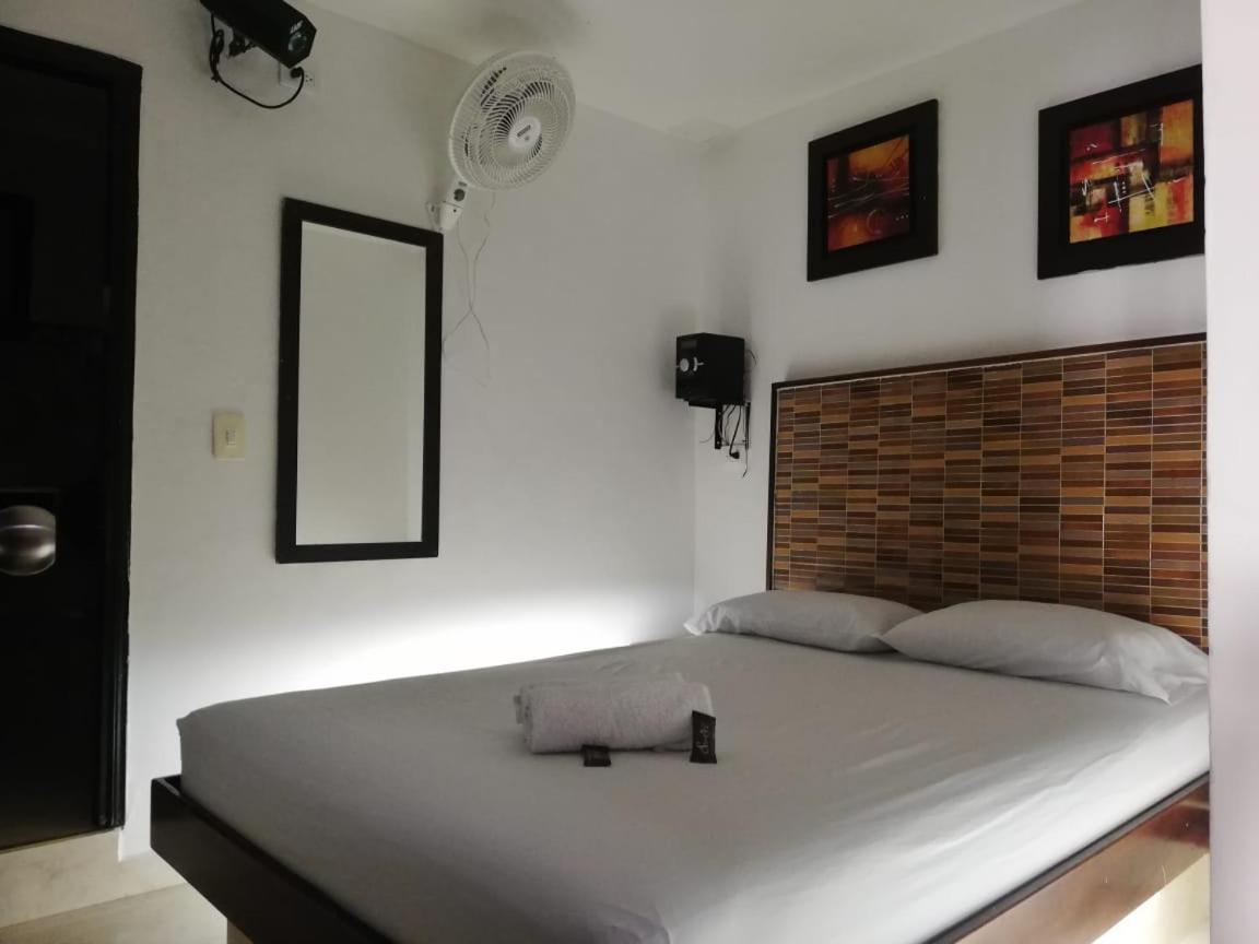 Hotel Marat Medellín Eksteriør bilde