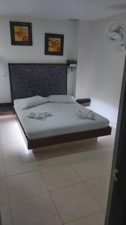 Hotel Marat Medellín Eksteriør bilde
