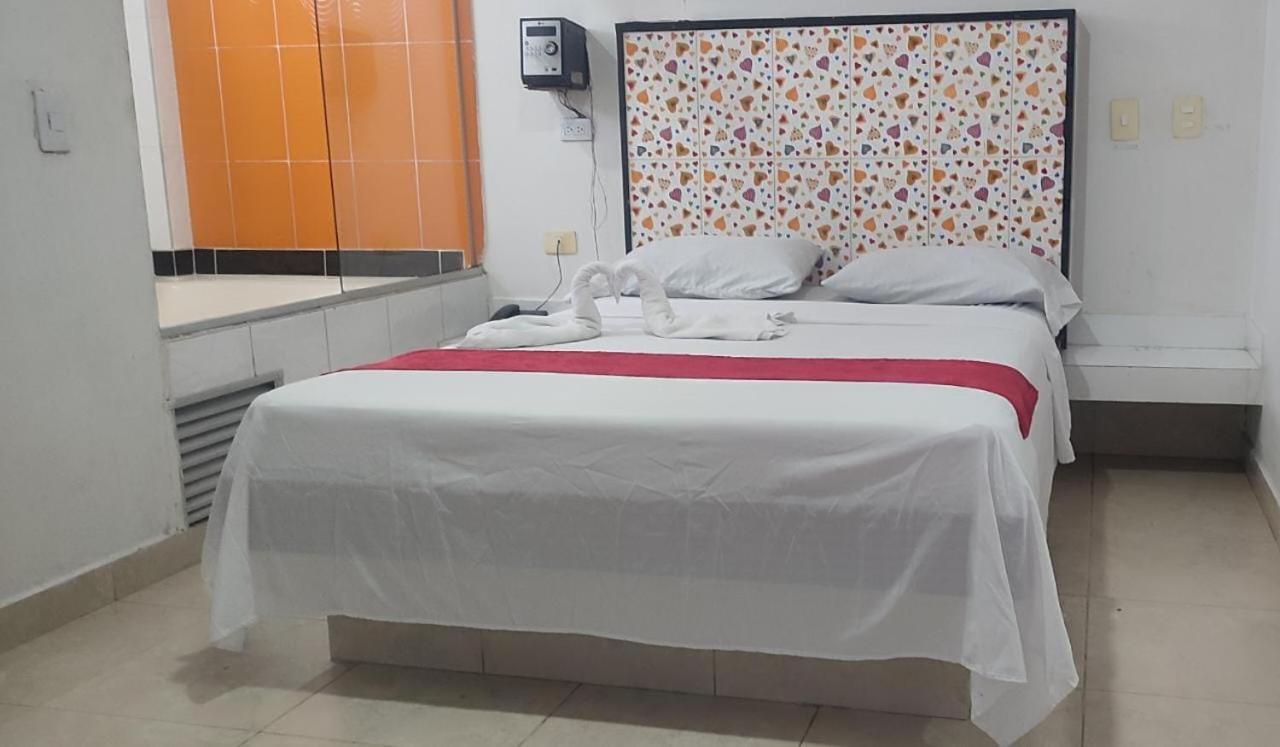 Hotel Marat Medellín Eksteriør bilde