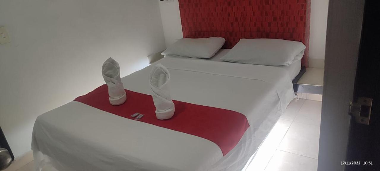Hotel Marat Medellín Eksteriør bilde